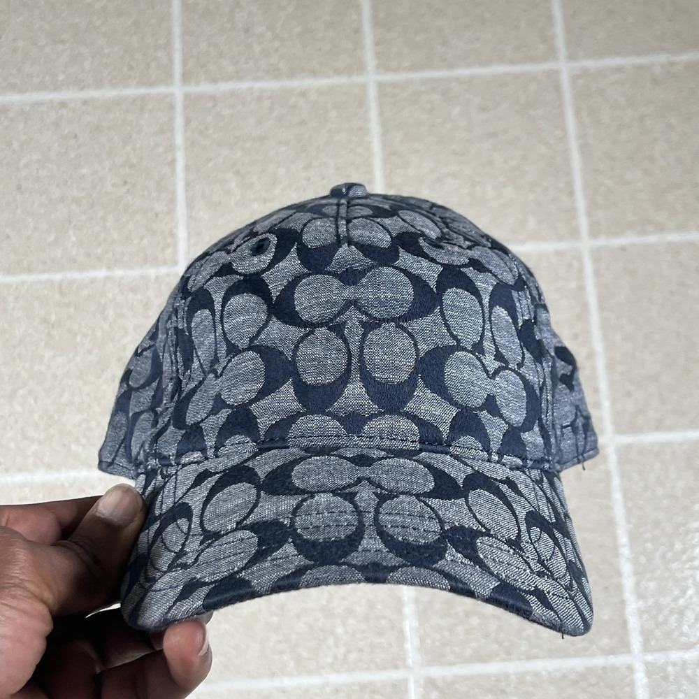 COACH ALLOVER SIGNATURE LOGO JACQUARD BASEBALL/GOLF CAP HAT Navy Blue